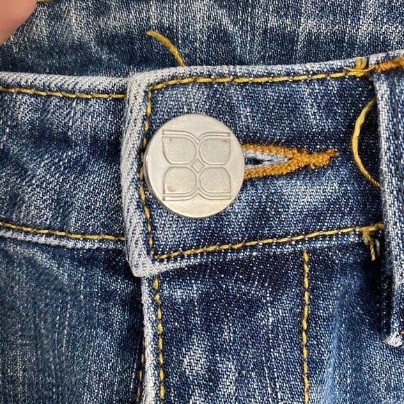 BCBG Maxazria Women's Faded Denim Low Rise Jeans Size 25 - Picture 5 of 11